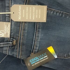 Wit & Wisdom "luxe touch" jeans